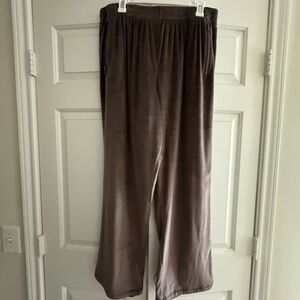 SKIMS Velour Sweatpants